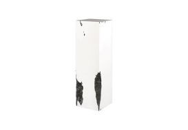 Chipped Pedestal