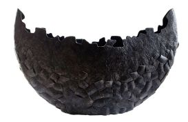 Broken Gong Planter