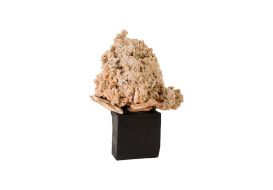 Quartz Stone Sculpture Natural Element on Base (Size: 24x19x29"h)
