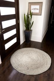 Kerala Ivory Jute Rug (Size: 4' x 4')