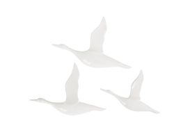 Flying Ducks Set of 3 (Finish: Gel Coat White)